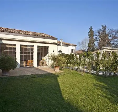 Brandolini Rota Apartment *
